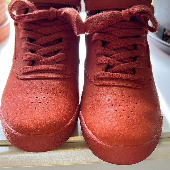 Redbox Classic Freestyle High tops - Picture 6 of 14